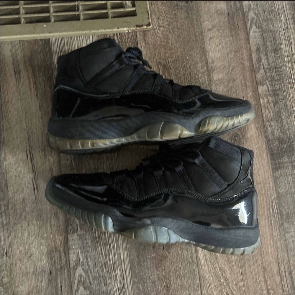 Men's Black High-Top Sneakers